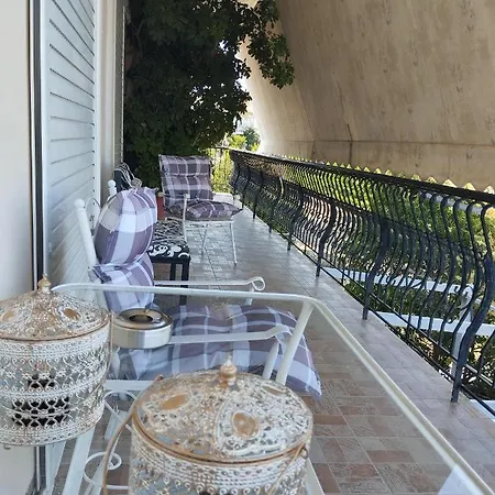 Georgia's Sweet Nauplia